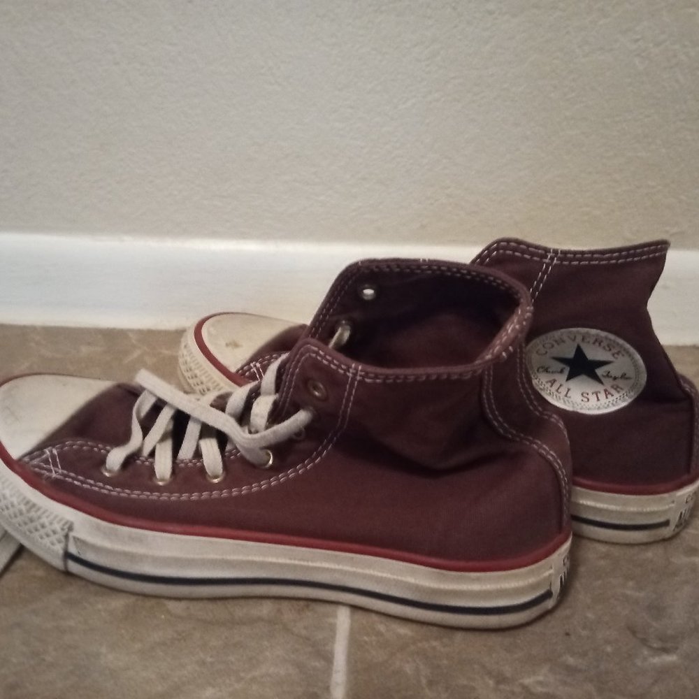 High Top Maroon Converse Chuck Taylor All Stars